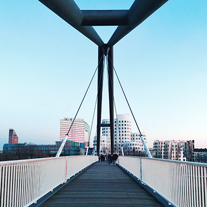 Düsseldorf - Die Landeshauptstadt am Rhein bietet vielfältige Entwicklungspotenziale