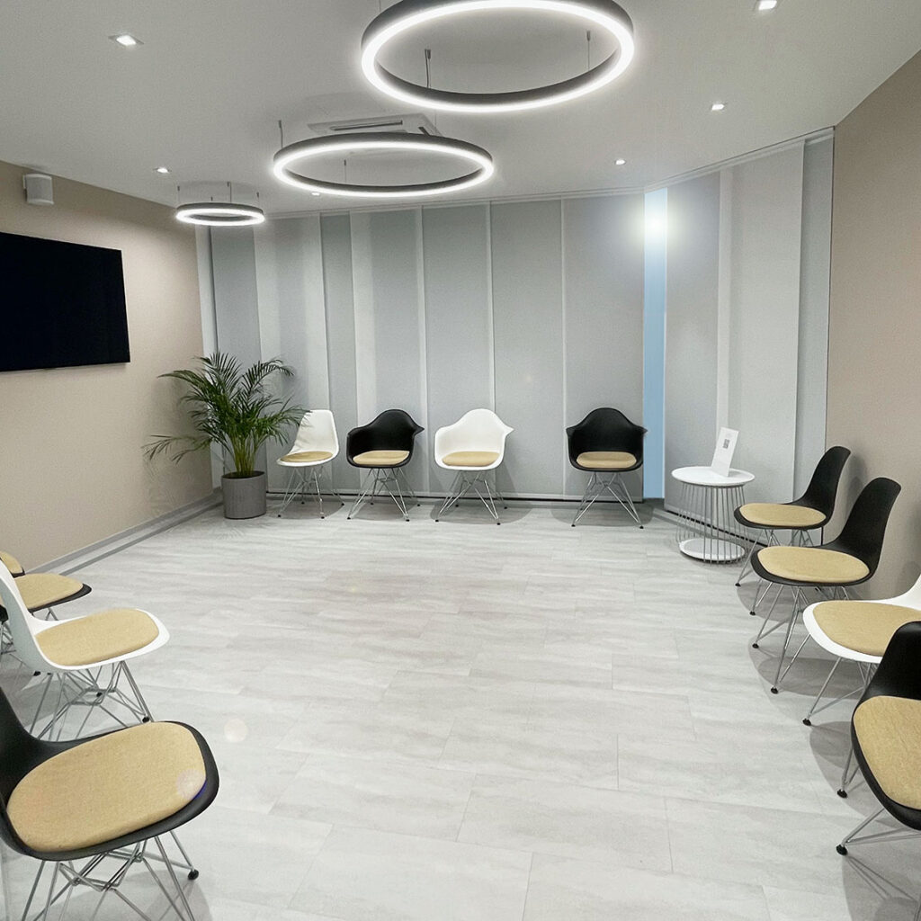 MKG-Praxisklinik am Niederwall, Dr. Okcu, Bielefeld, Mund-Kiefer-Gesicht, vermittelt durch immobilien-klose.